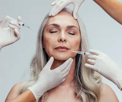 Novoderm - Nowoczesna Klinika Medyczna - Wolumetria Twarzy, Przeszczep Włosów, Wazektomia,